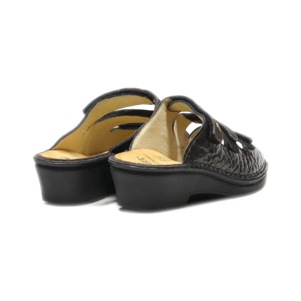 Finn Comfort Platform Sandals Leather Black Colour For Women