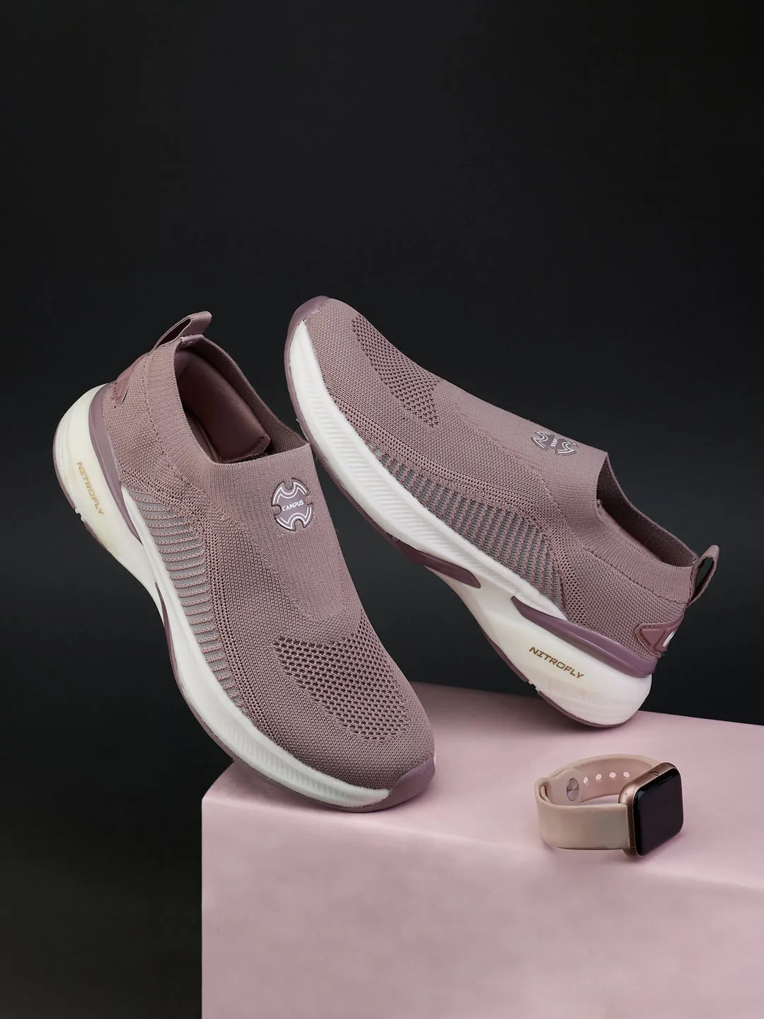 MADRA Mauve Women's Walking shoes