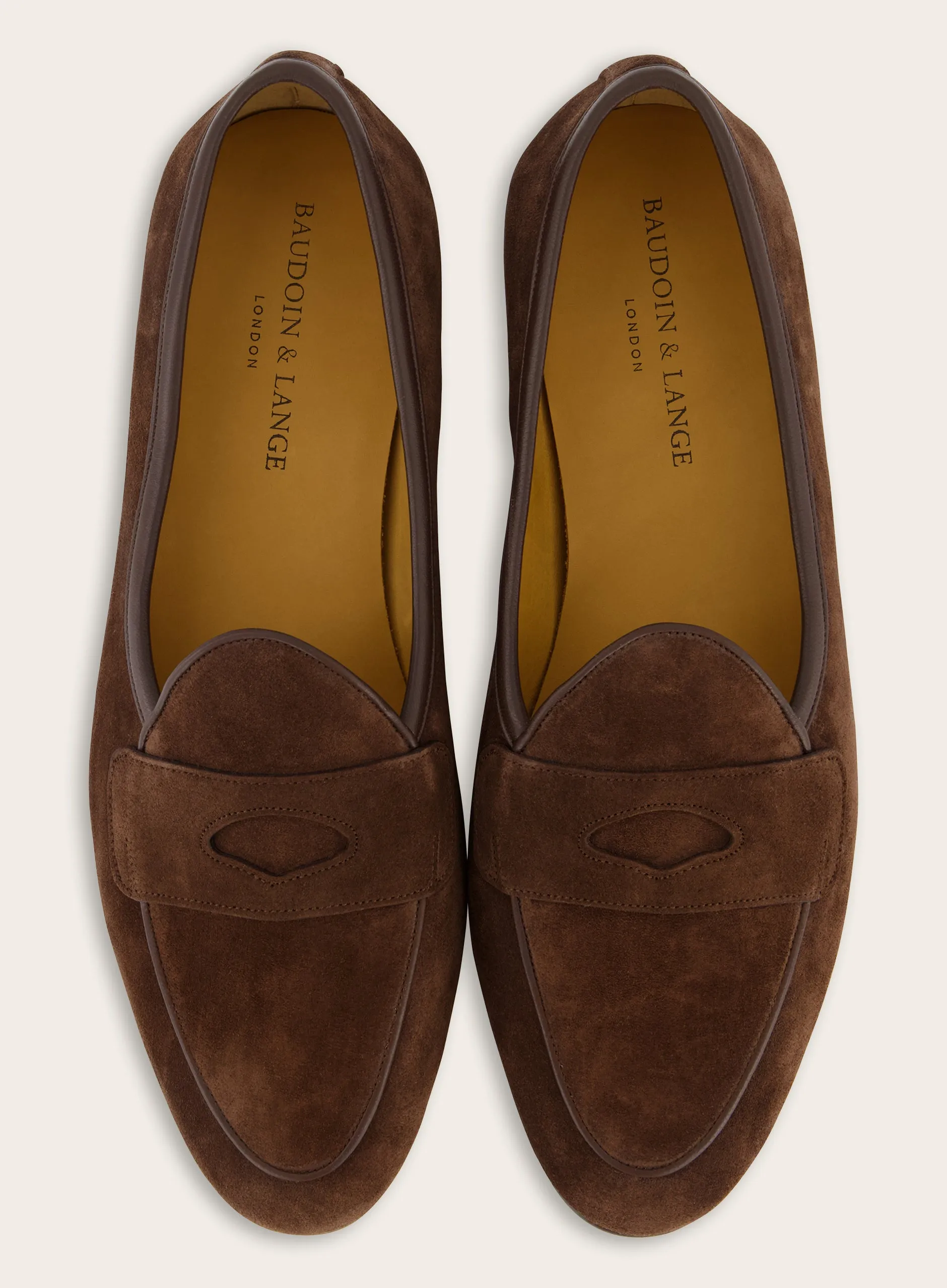 Suède loafers