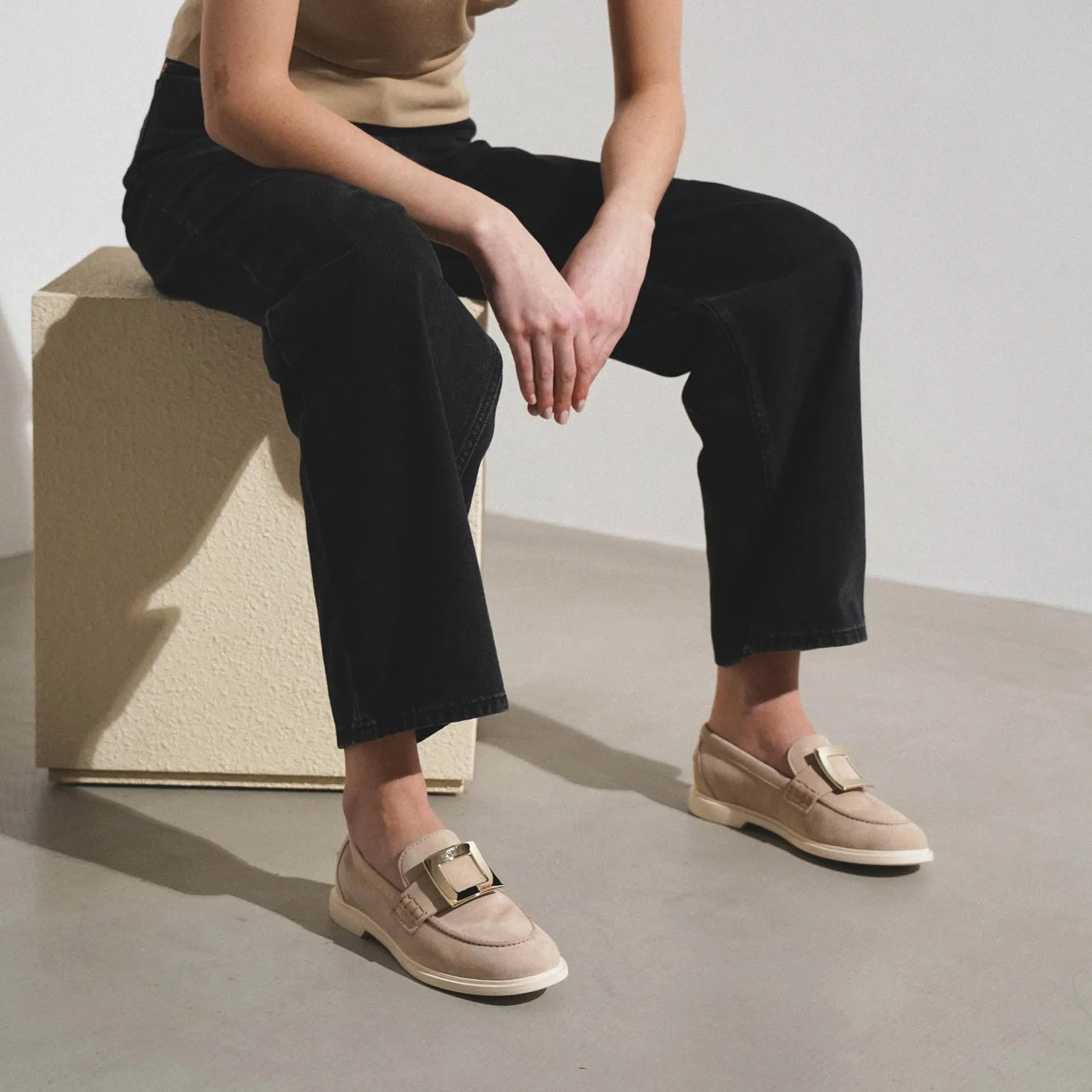 Viv Rangers beige suede loafers