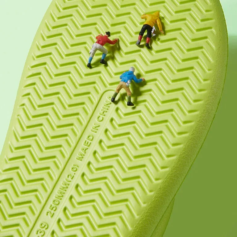 Women's cushioned platform flip flops cloud soft flip flops for beach candy color